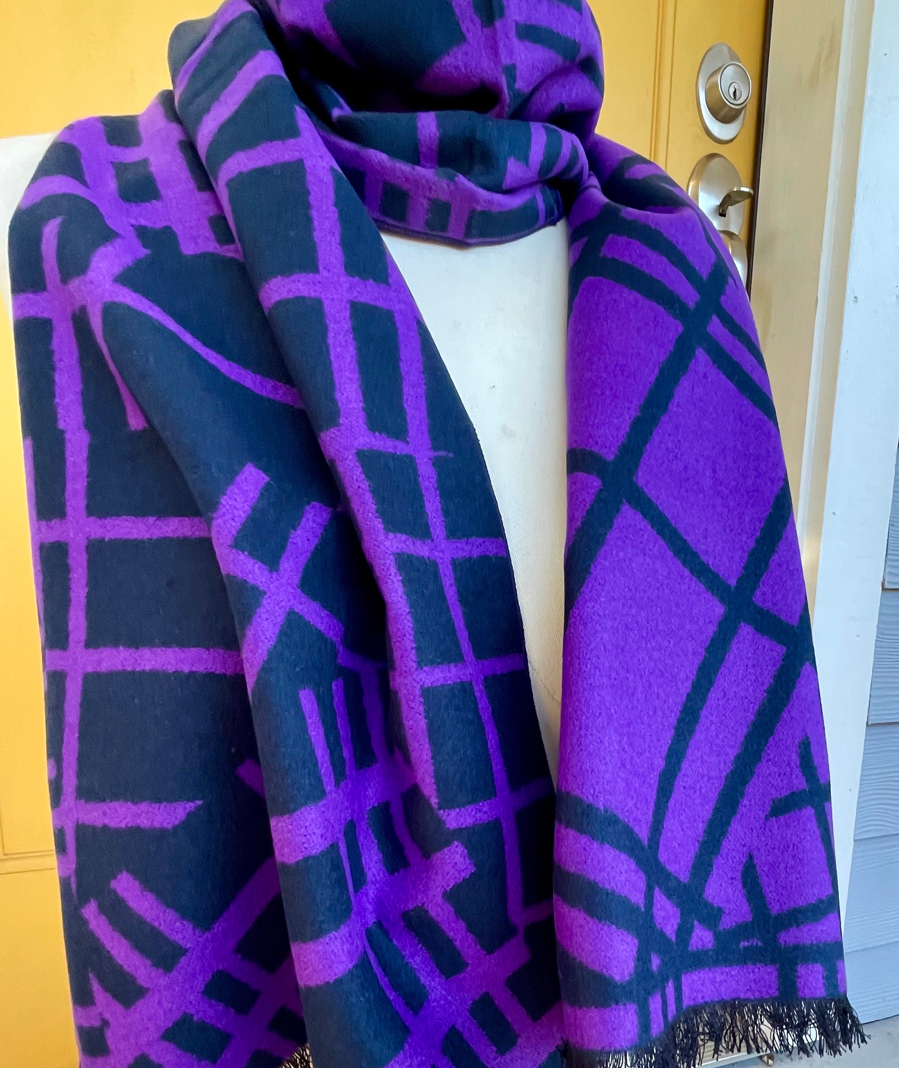 π¨ available new brushed silk Scarf