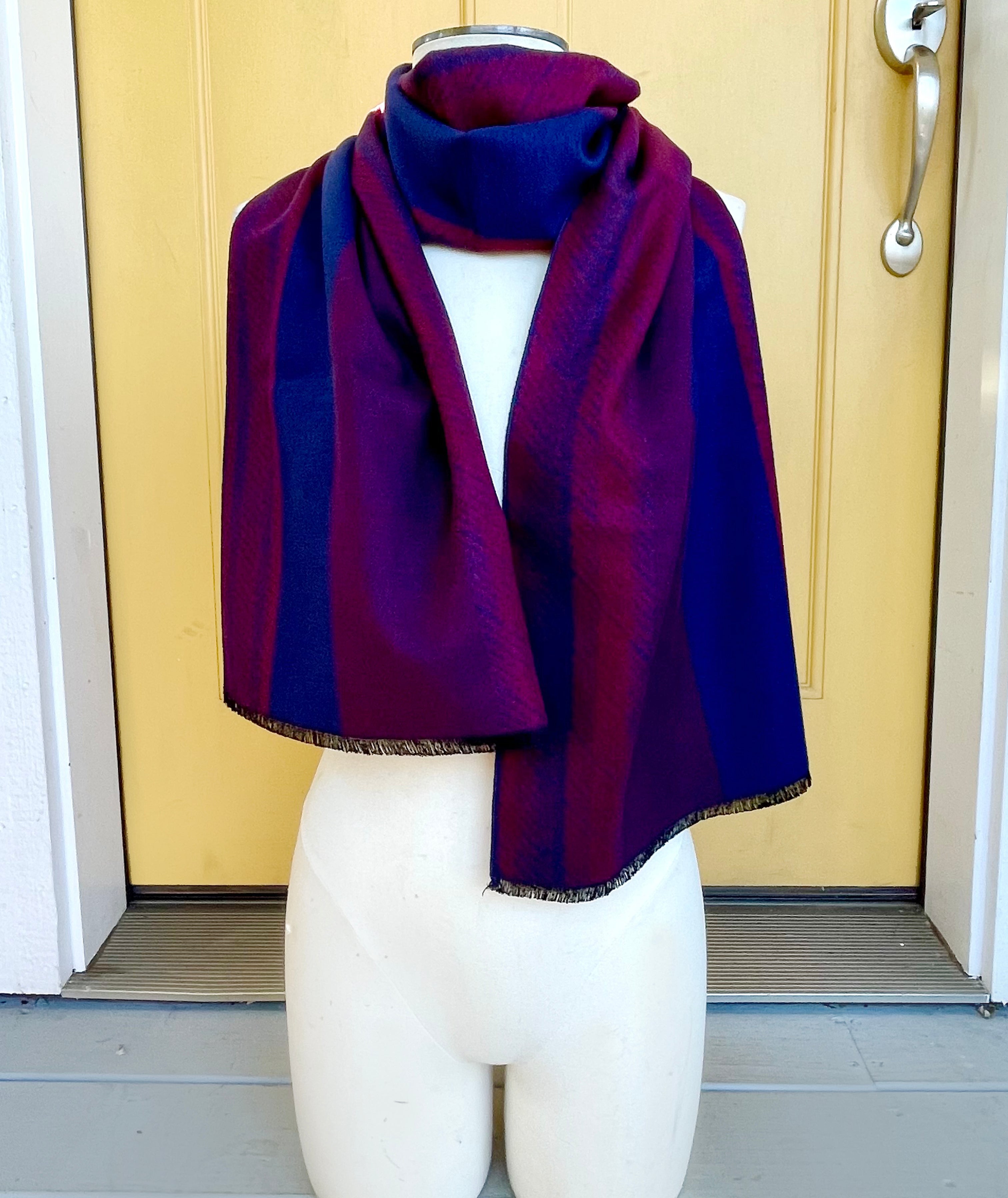 π¨ available new brushed silk Scarf