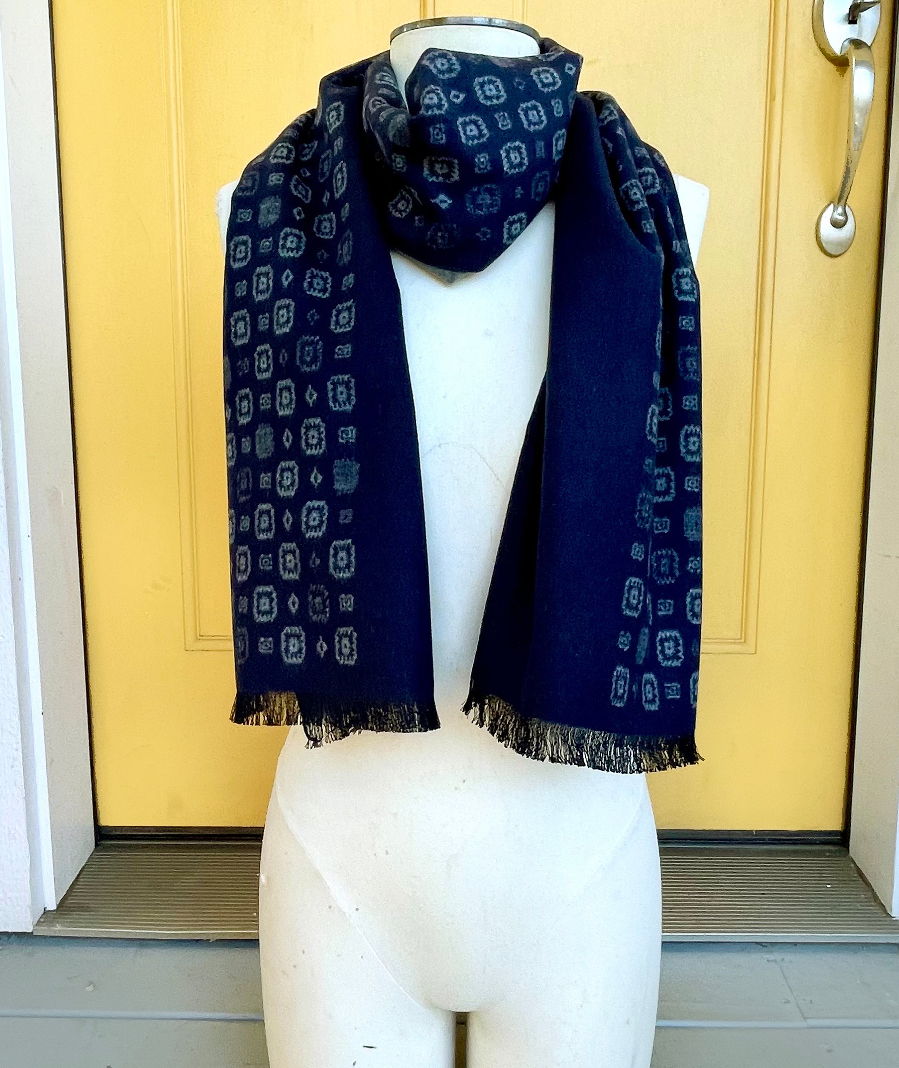 π¨ available new brushed silk Scarf