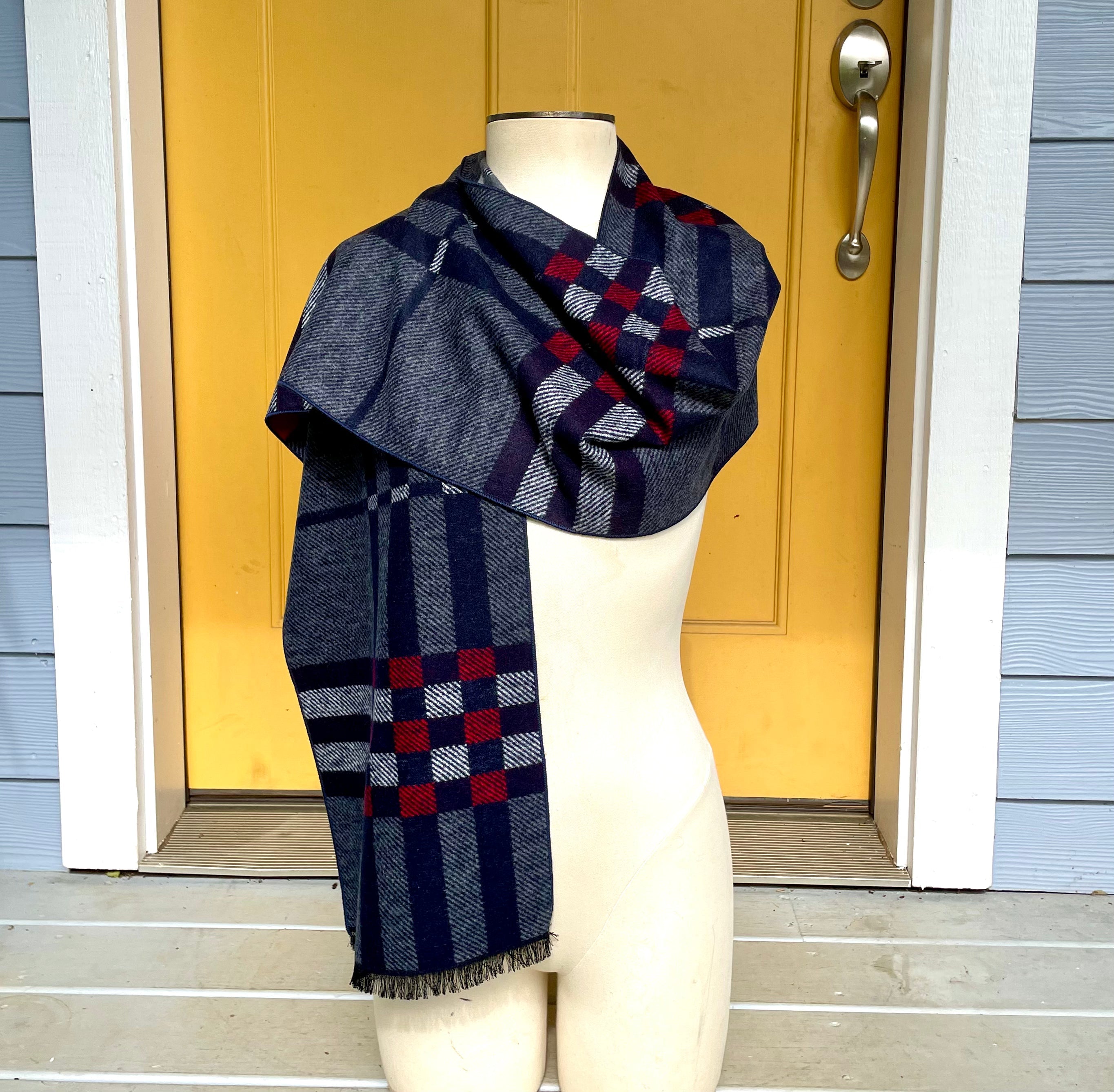 π¨ available new brushed silk Scarf