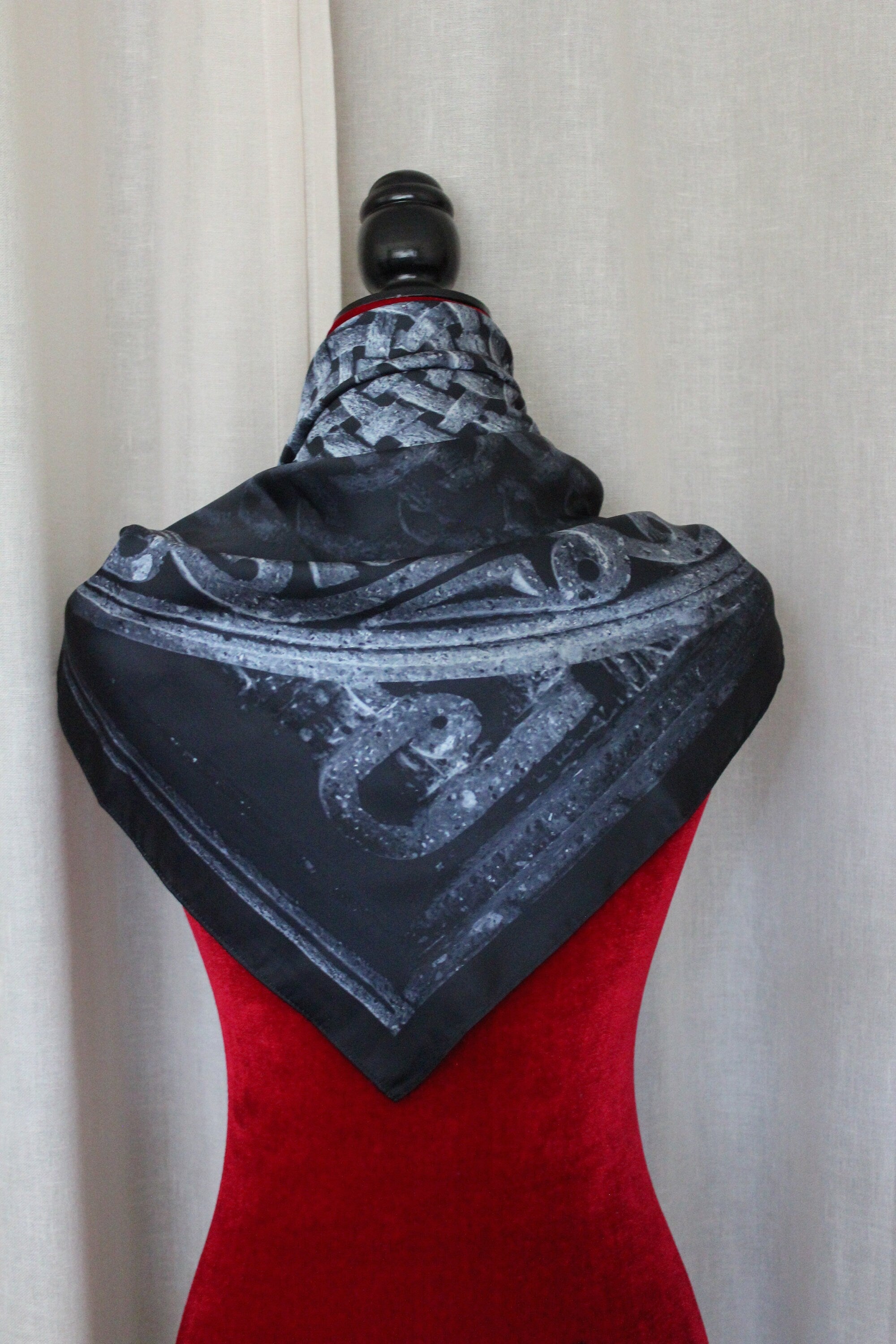 Armenian Khachkar ornament wheel of eternity scarf