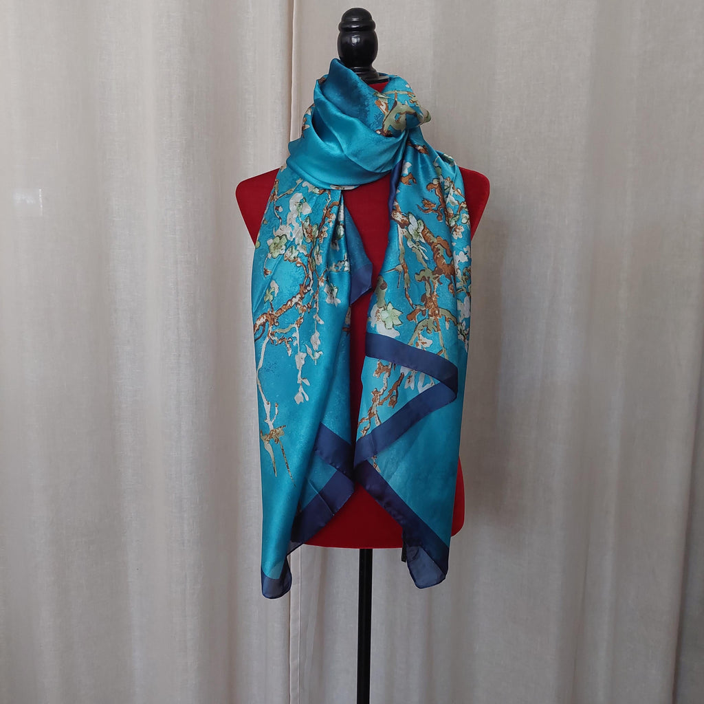 Gift set Van Gogh's Almond Blossom scarf with Starry Night earrings 75-30 in